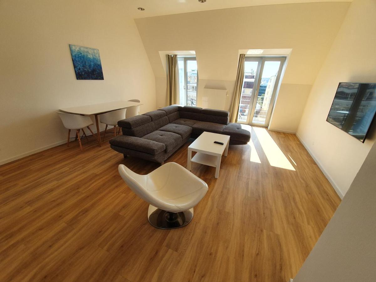 Vn17 Apartments Прага Экстерьер фото